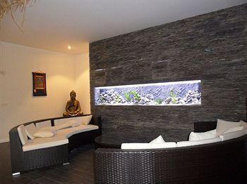 Royal Astrid Hotel